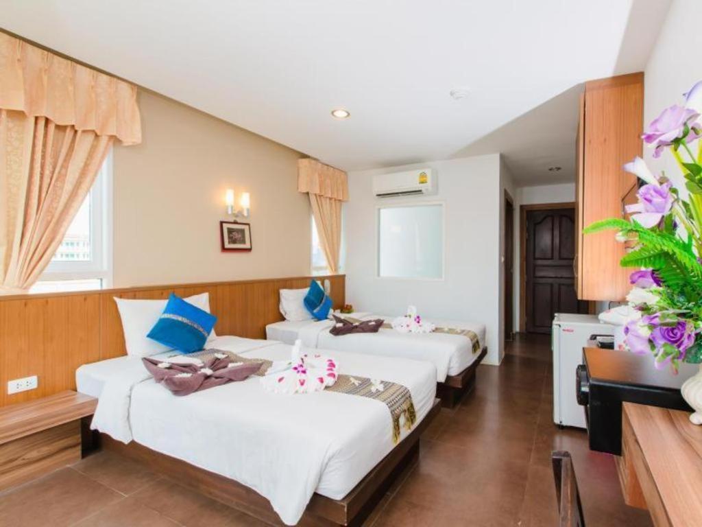 Azure Bangla Phuket Hotel Patong Ngoại thất bức ảnh