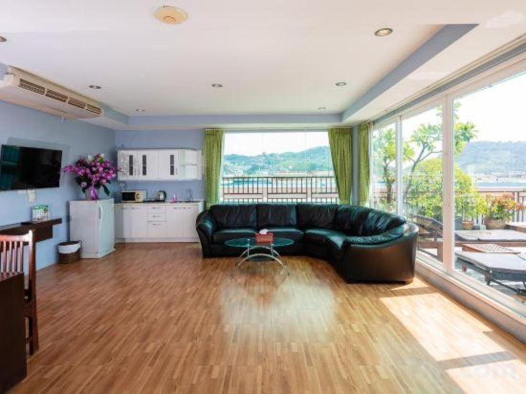 Azure Bangla Phuket Hotel Patong Ngoại thất bức ảnh