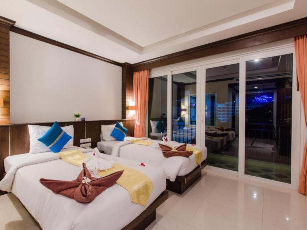 Azure Bangla Phuket Hotel Patong Ngoại thất bức ảnh